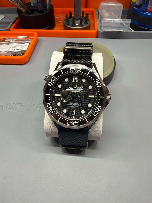 Streetmaster 3.0 Counter Bezel Model.
