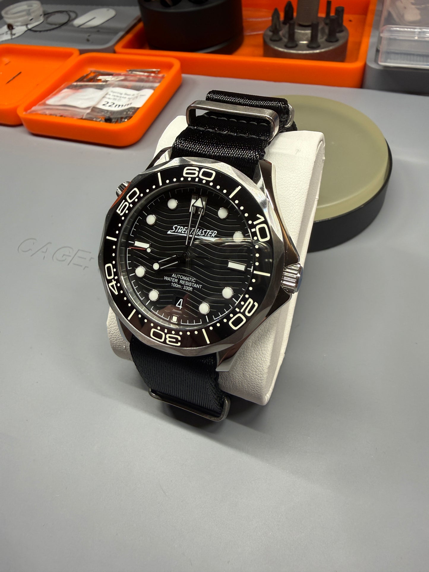 Streetmaster 3.0 Counter Bezel Model.
